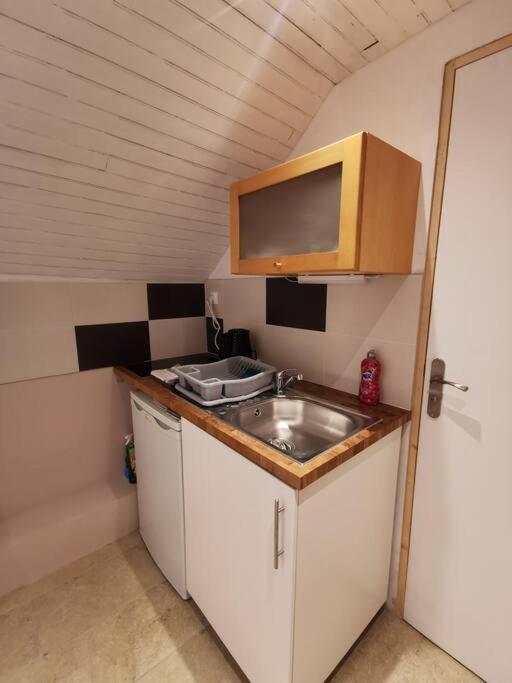 Le Rez De Jardin Apartamento Honfleur Exterior foto